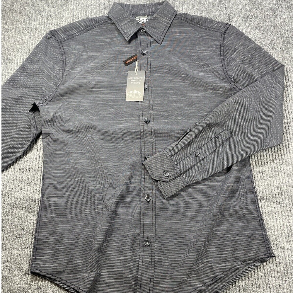 Pacific Outfitters Mens Shirt Small Black Active Stretch Non-Iron Wicking Button